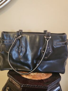 Cole Haan Black Leather Trinity Shoulder Tote Purse 3 Interior Compartments